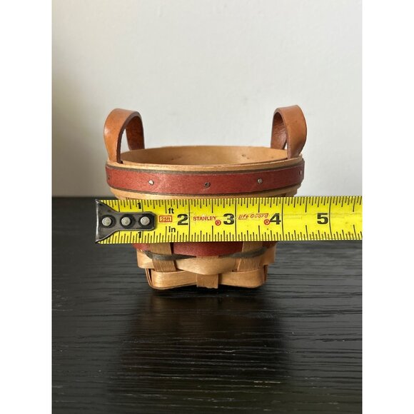 VTG Miniature Woven Basket w/Leather Handles Red Accents Primitive Country Charm - Picture 9 of 9